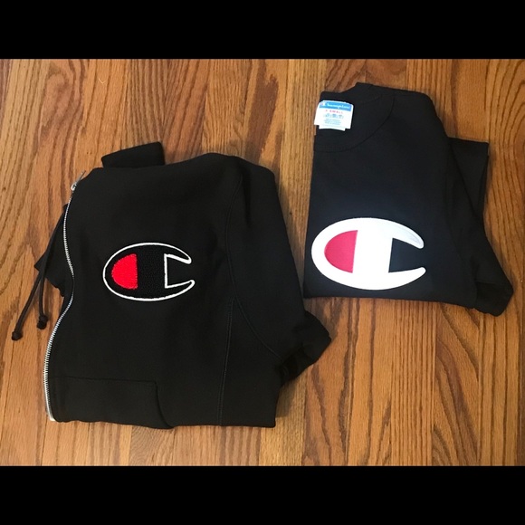 Set of two Champions (1)T-Shirt & (1)Jacket XS - Picture 3 of 12